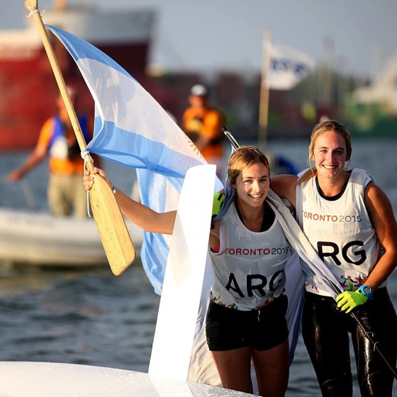 Equipo Olímpico 49erFX Victoria Travascio y Sol Branz