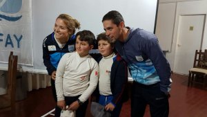 los-deportistas-olimpicos-junto-a-los-chicos