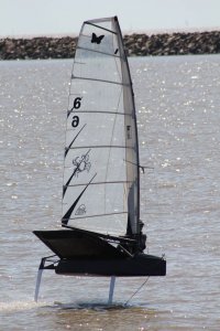 yago-navegando-en-moth