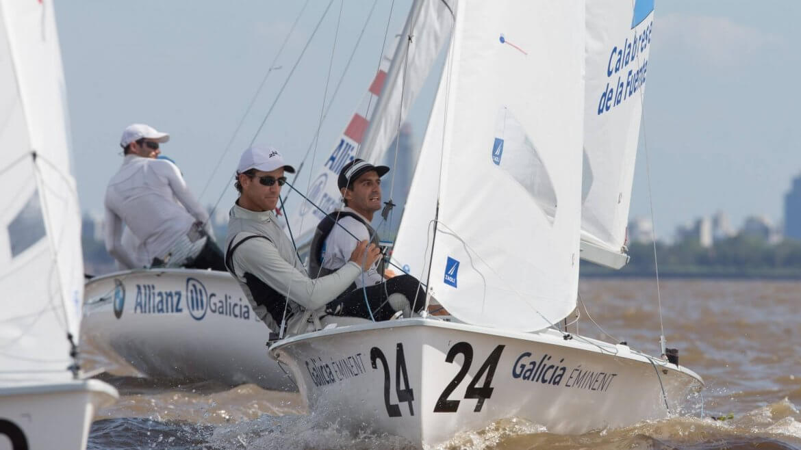 Juan De La Fuente y Lucas Calabrese navegando juntos