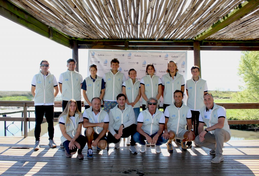 Equipo Completo Juvenil con entrenadores