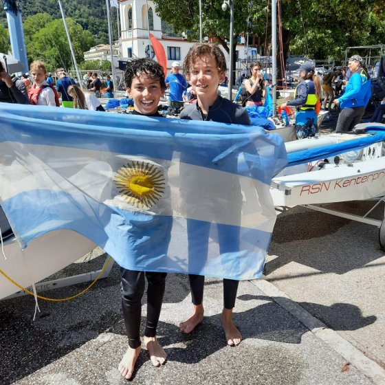 Campeonato Mundial de Cadet - Italia 2021- argentinos con la bandera